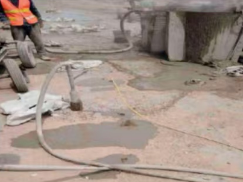 漳州水泥混凝土路面板底注浆技术 路面脱空注浆整治方案